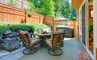 Best Fiberglass Pool Shapes for Small Backyards